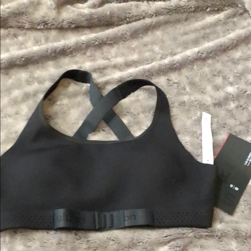 Lululemon bra